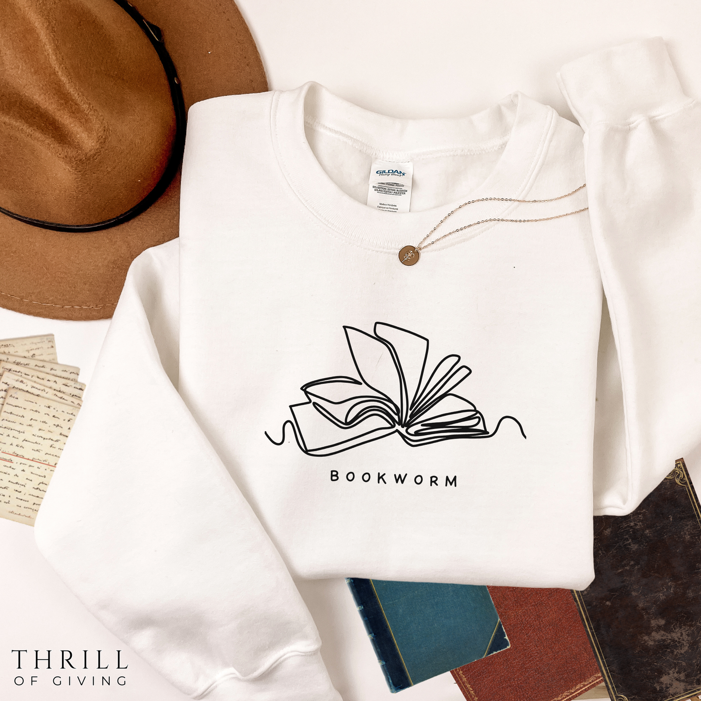 Bookworm Sweatshirt - Minimalist edition