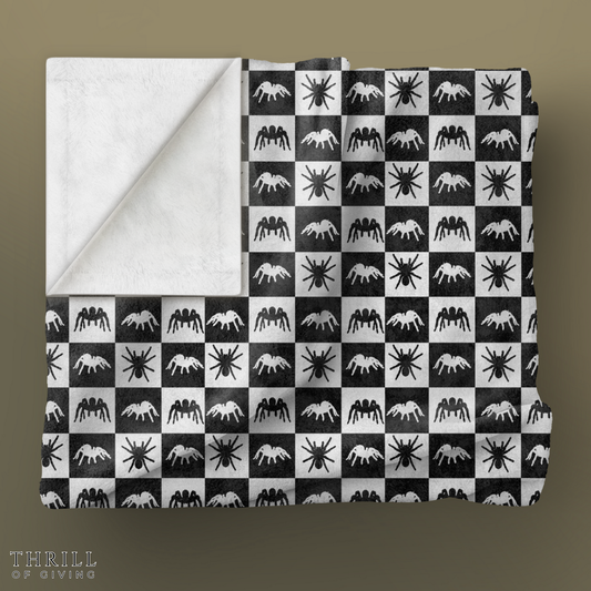 Spider Checkered Blanket