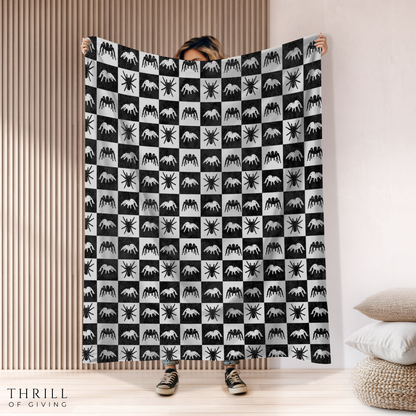 Spider Checkered Blanket